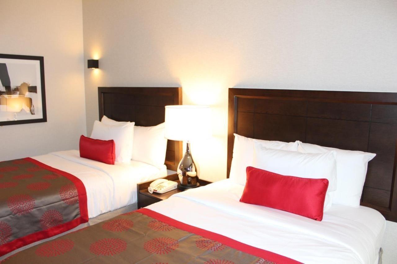 Ramada By Wyndham Bronx Terminal Hotell New York Eksteriør bilde
