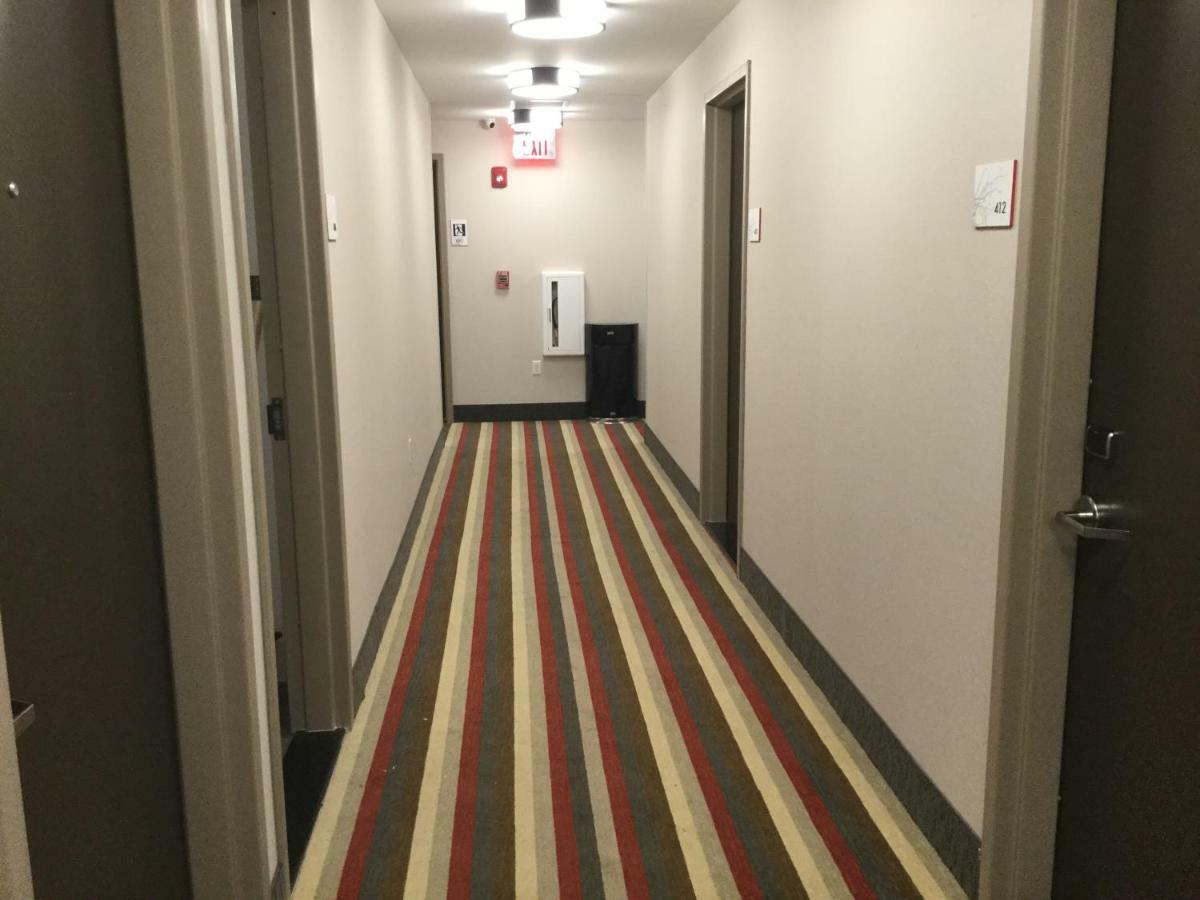 Ramada By Wyndham Bronx Terminal Hotell New York Eksteriør bilde